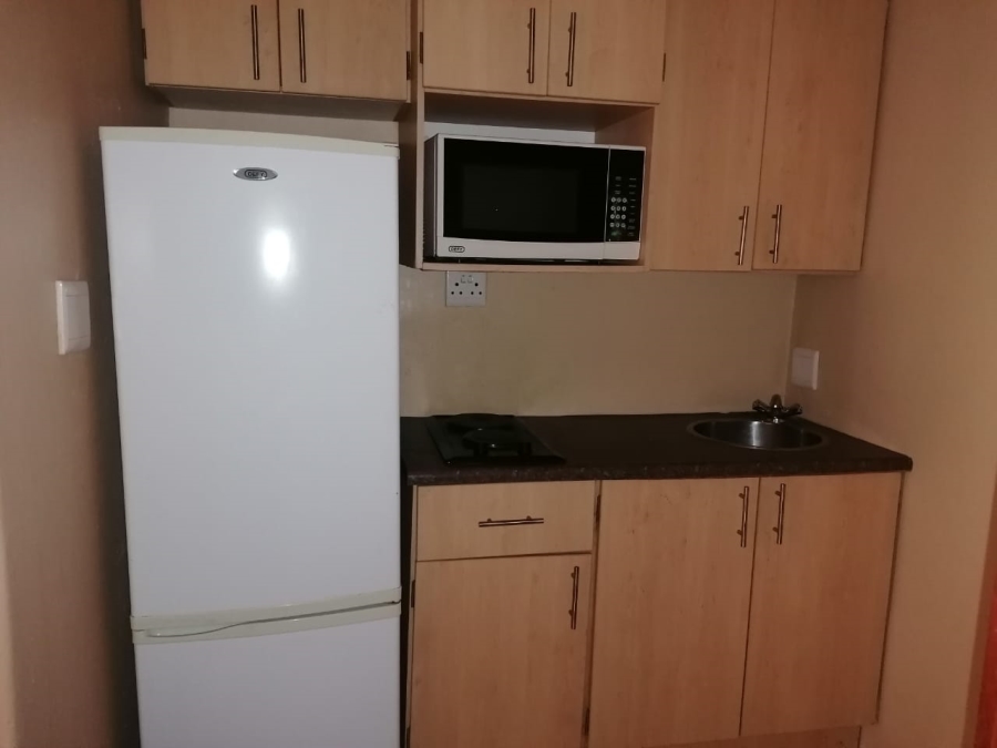 1 Bedroom Property for Sale in Brandwag Free State